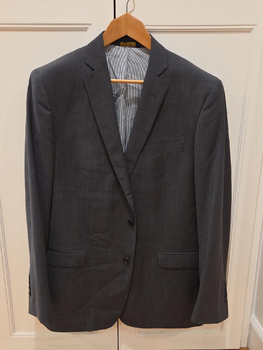 Brooks Brothers Men's Charcoal Gray Explorer Regent Fit Men's Blazer (44R)